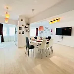 Chic Escape Forest