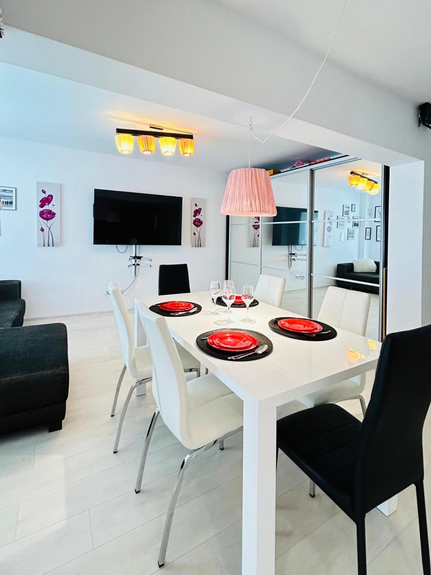 Chic Escape Forest Apartament *